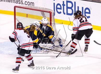 Thumbnail 2 in Wellesley vs Notre Dame Academy (MIAA Division 2 Final) photogallery.