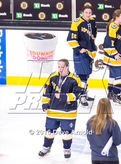 Thumbnail 2 in Wellesley vs Notre Dame Academy (MIAA Division 2 Final) photogallery.