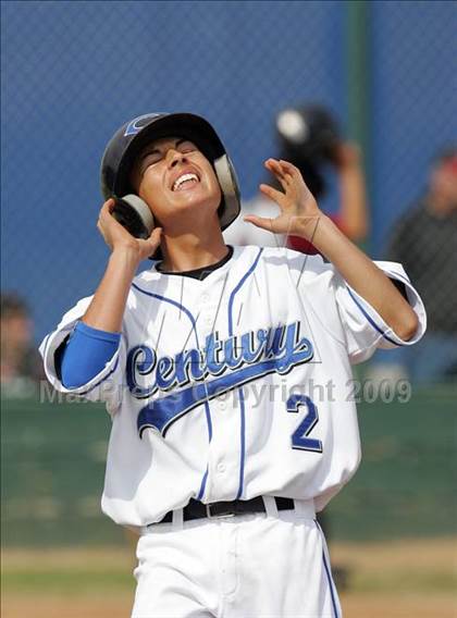Thumbnail 1 in Century @ Capistrano Valley Christian photogallery.