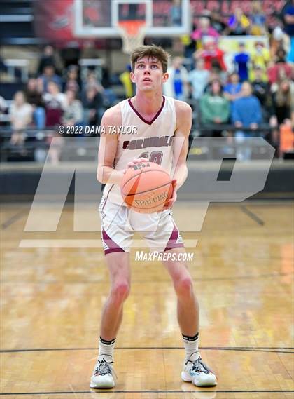Thumbnail 1 in Lingleville vs Dodd City (UIL Region III-1A Semifinal) photogallery.