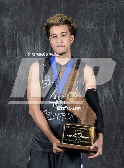Thumbnail 2 in Sierra Canyon (CIF State Open Division Award Photos) photogallery.