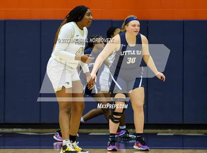 Thumbnail 2 in Little Elm vs. Plano East (UIL 6A Bi-District) photogallery.