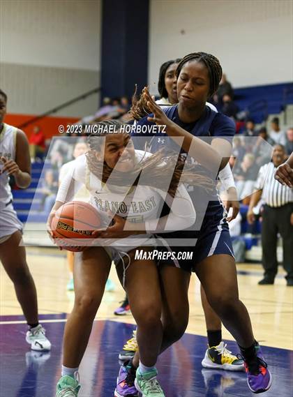 Thumbnail 1 in Little Elm vs. Plano East (UIL 6A Bi-District) photogallery.