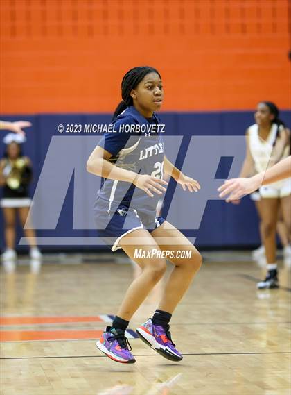 Thumbnail 3 in Little Elm vs. Plano East (UIL 6A Bi-District) photogallery.