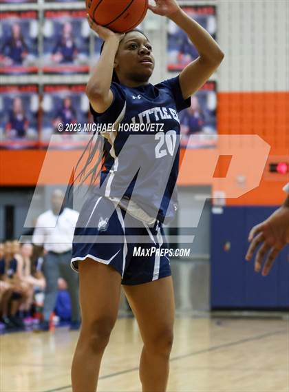 Thumbnail 1 in Little Elm vs. Plano East (UIL 6A Bi-District) photogallery.