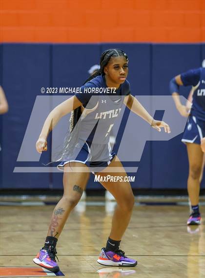 Thumbnail 2 in Little Elm vs. Plano East (UIL 6A Bi-District) photogallery.
