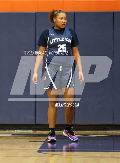 Thumbnail 2 in Little Elm vs. Plano East (UIL 6A Bi-District) photogallery.
