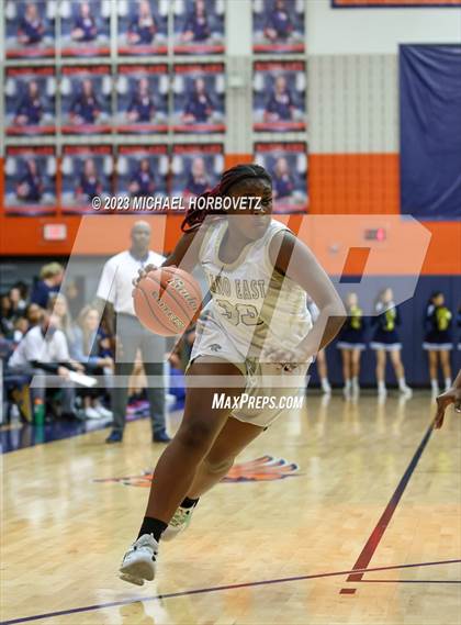 Thumbnail 3 in Little Elm vs. Plano East (UIL 6A Bi-District) photogallery.