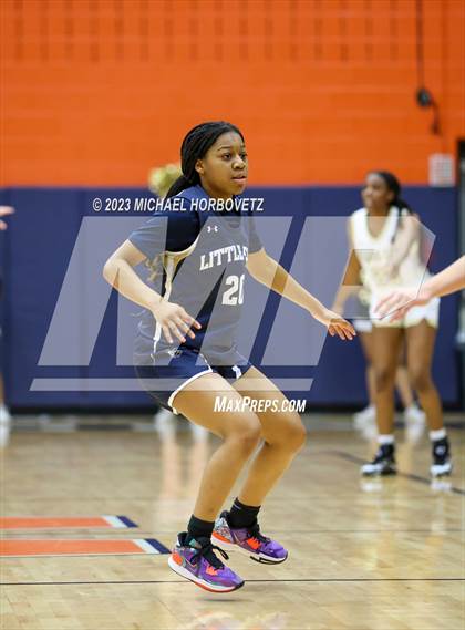 Thumbnail 1 in Little Elm vs. Plano East (UIL 6A Bi-District) photogallery.