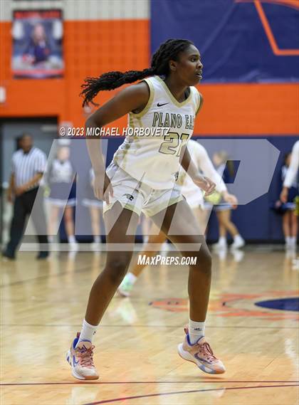 Thumbnail 1 in Little Elm vs. Plano East (UIL 6A Bi-District) photogallery.
