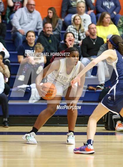 Thumbnail 3 in Little Elm vs. Plano East (UIL 6A Bi-District) photogallery.