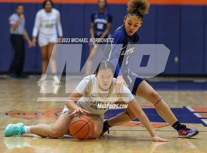 Thumbnail 1 in Little Elm vs. Plano East (UIL 6A Bi-District) photogallery.