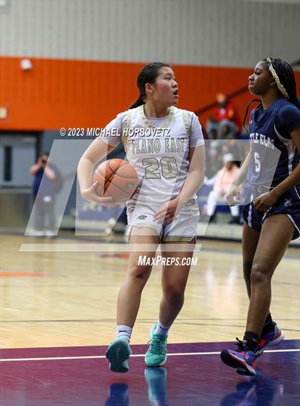 Thumbnail 3 in Little Elm vs. Plano East (UIL 6A Bi-District) photogallery.