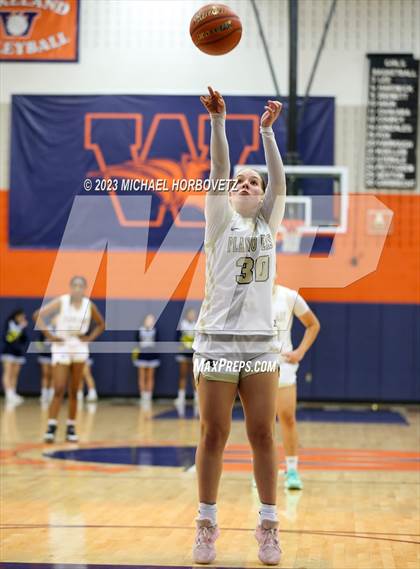 Thumbnail 2 in Little Elm vs. Plano East (UIL 6A Bi-District) photogallery.