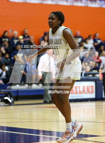 Thumbnail 1 in Little Elm vs. Plano East (UIL 6A Bi-District) photogallery.