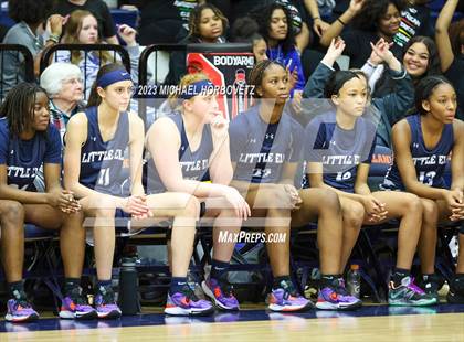 Thumbnail 3 in Little Elm vs. Plano East (UIL 6A Bi-District) photogallery.