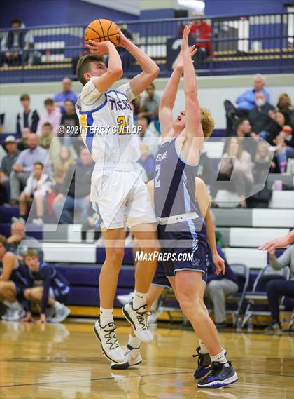 Thumbnail 2 in Westlake vs. Orem (Charger Tournament of Champions) photogallery.
