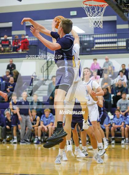 Thumbnail 3 in Westlake vs. Orem (Charger Tournament of Champions) photogallery.