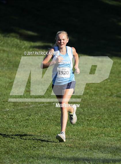 Thumbnail 2 in Monroe Parker Invitational photogallery.