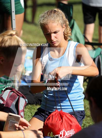 Thumbnail 2 in Monroe Parker Invitational photogallery.