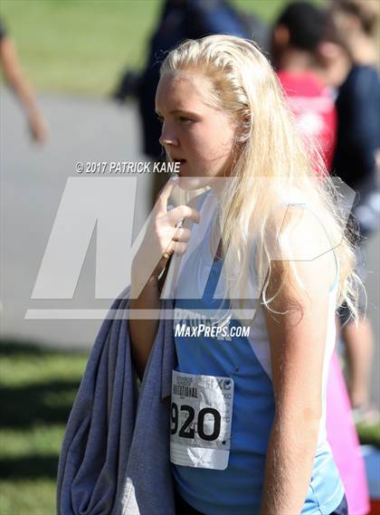 Thumbnail 3 in Monroe Parker Invitational photogallery.