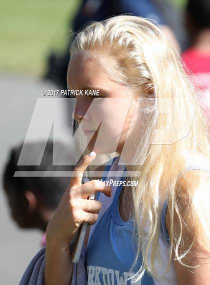 Thumbnail 2 in Monroe Parker Invitational photogallery.