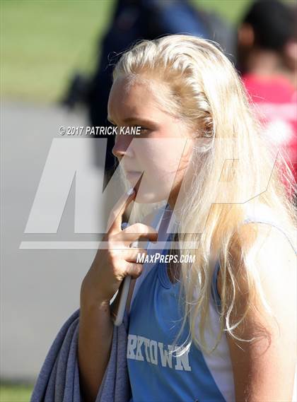 Thumbnail 1 in Monroe Parker Invitational photogallery.
