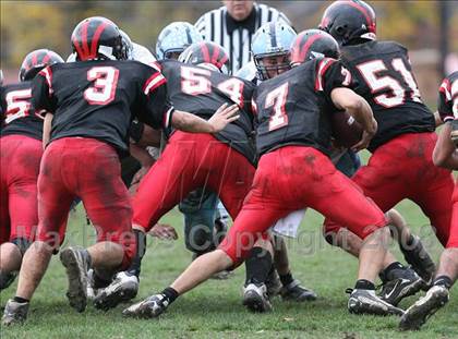 Thumbnail 3 in Wallington @ Glen Rock (N1-G1 NJSIAA Playoffs) photogallery.