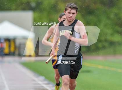 Thumbnail 1 in 50th Annual Loucks Games (Men’s 4X800 Nick Panaro Relay) photogallery.