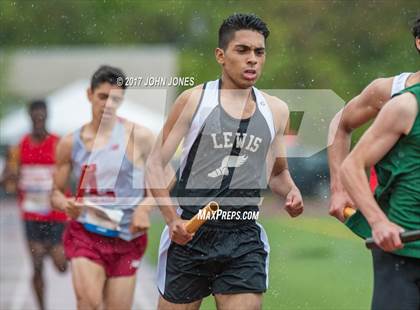 Thumbnail 1 in 50th Annual Loucks Games (Men’s 4X800 Nick Panaro Relay) photogallery.