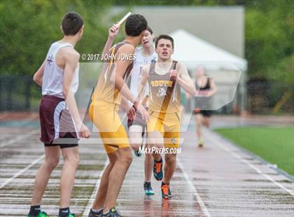 Thumbnail 2 in 50th Annual Loucks Games (Men’s 4X800 Nick Panaro Relay) photogallery.