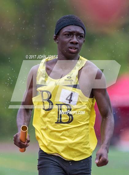 Thumbnail 1 in 50th Annual Loucks Games (Men’s 4X800 Nick Panaro Relay) photogallery.