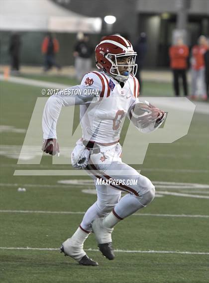 Thumbnail 1 in Mater Dei vs. De La Salle (CIF State Open Division Final) photogallery.