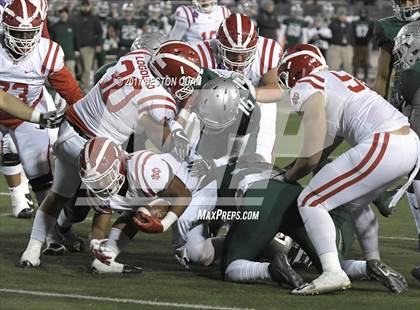 Thumbnail 2 in Mater Dei vs. De La Salle (CIF State Open Division Final) photogallery.