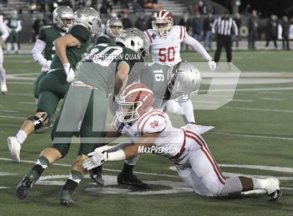 Thumbnail 2 in Mater Dei vs. De La Salle (CIF State Open Division Final) photogallery.