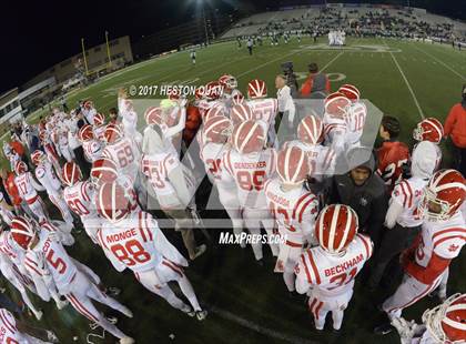 Thumbnail 2 in Mater Dei vs. De La Salle (CIF State Open Division Final) photogallery.