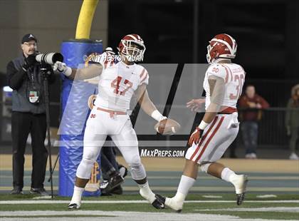 Thumbnail 1 in Mater Dei vs. De La Salle (CIF State Open Division Final) photogallery.
