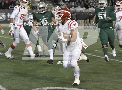 Thumbnail 3 in Mater Dei vs. De La Salle (CIF State Open Division Final) photogallery.