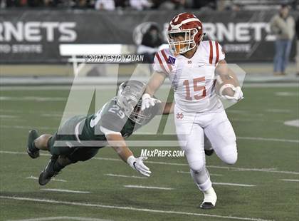 Thumbnail 1 in Mater Dei vs. De La Salle (CIF State Open Division Final) photogallery.