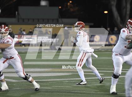 Thumbnail 1 in Mater Dei vs. De La Salle (CIF State Open Division Final) photogallery.