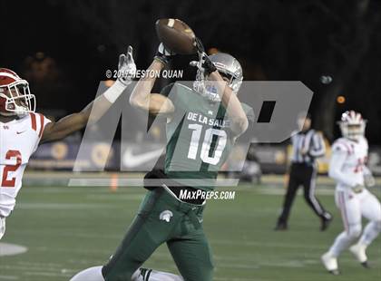 Thumbnail 3 in Mater Dei vs. De La Salle (CIF State Open Division Final) photogallery.