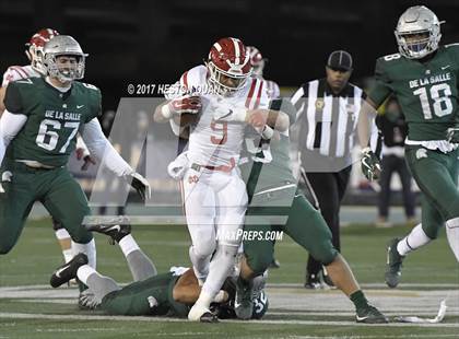 Thumbnail 1 in Mater Dei vs. De La Salle (CIF State Open Division Final) photogallery.