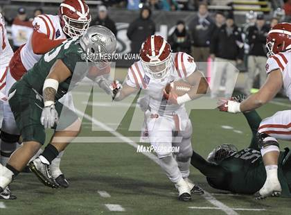 Thumbnail 2 in Mater Dei vs. De La Salle (CIF State Open Division Final) photogallery.