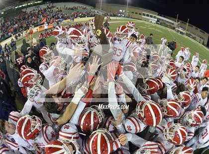 Thumbnail 2 in Mater Dei vs. De La Salle (CIF State Open Division Final) photogallery.