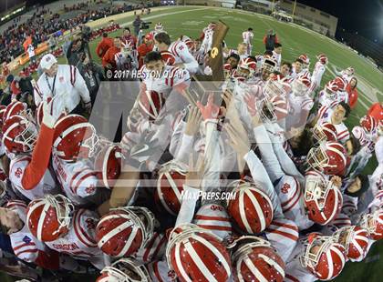 Thumbnail 2 in Mater Dei vs. De La Salle (CIF State Open Division Final) photogallery.