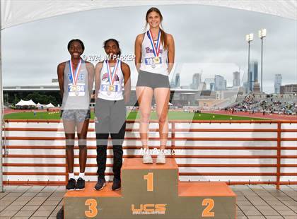 Thumbnail 2 in UIL 4A Track & Field Final (Awards) photogallery.