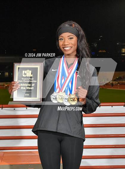 Thumbnail 3 in UIL 4A Track & Field Final (Awards) photogallery.