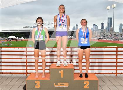 Thumbnail 1 in UIL 4A Track & Field Final (Awards) photogallery.