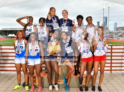 Thumbnail 3 in UIL 4A Track & Field Final (Awards) photogallery.