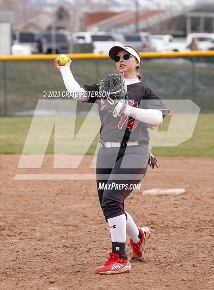 Thumbnail 2 in Grantsville @ Ridgeline (Sophomore) photogallery.